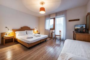 Gallery image of Hotel Europa in Pozza di Fassa