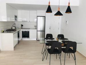 Kuchyň nebo kuchyňský kout v ubytování Bel appartement à moins d 1km du Golf Villamartin