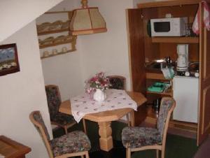 مطبخ أو مطبخ صغير في Landhaus Griesser