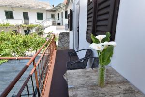 Balkón nebo terasa v ubytování Apartments Katica