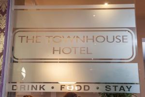 Certifikát, hodnocení, plakát nebo jiný dokument vystavený v ubytování The Townhouse Hotel
