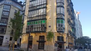 Gallery image of Hostel Royalty ALBERGUE in Santander