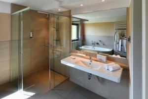 Koupelna v ubytování Hotel Rebenhof