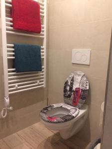 Łazienka w obiekcie Apartmán nad Imperiálem