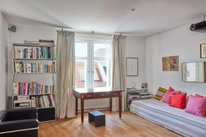 Gallery image of Joachim 8 Maisonette Apartment in Berlin