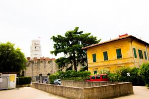The building in which Az apartmant is located