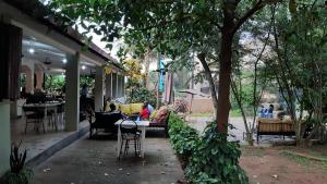 Zahrada ubytování Gately Inn Entebbe