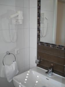 Łazienka w obiekcie Hotel Almtalerhof