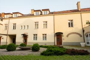 Budova, v ktorej sa apartmán nachádza