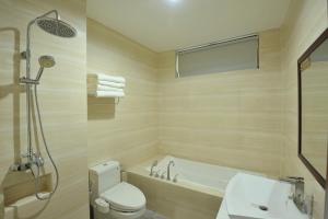 Vannituba majutusasutuses Hallmark Regency Hotel - Johor Bahru