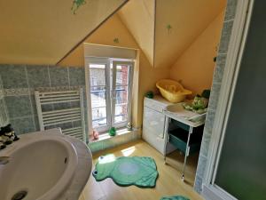 Koupelna v ubytování Claquerel + 35 fotografií