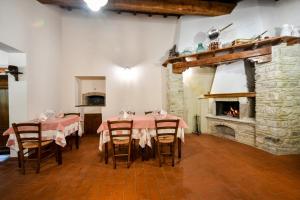 卡夏AGRITURISMO LA VALLE DEI BRONZETTI的相册照片