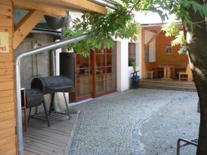 Zgradba, v kateri se nahaja hotel