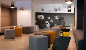 Predel za sedenje v nastanitvi Best Western Plus Hotel Du Parc Chantilly