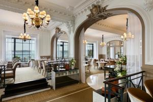 Ресторан / где поесть в Hôtel Barrière Le Grand Hôtel Dinard