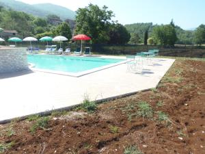 The swimming pool at or close to B & B AECOLIBRIUM