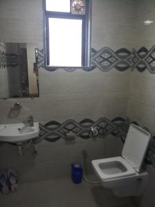Vannituba majutusasutuses Hotel Shahi Darbar