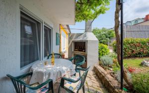 Zahrada ubytování Apartment Crveni