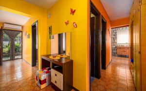 Kuchyň nebo kuchyňský kout v ubytování Apartment Crveni