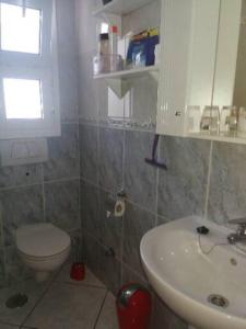Łazienka w obiekcie Casa Hibiscus sehr schönes Appartment zum relaxen