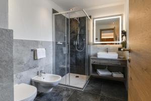 Vannituba majutusasutuses Hotel Brunella
