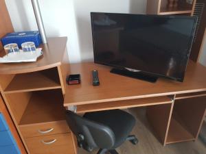 TV a/nebo společenská místnost v ubytování Guesthouse Palombaro