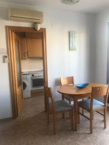 Kuchyňa alebo kuchynka v ubytovaní Residencial Parque Azahar ll