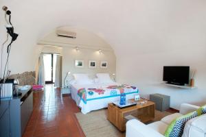Mas Falgarona Hotel Boutique & SPA, Avinyonet de Puigventós ...