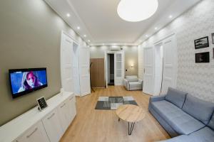 TV a/nebo společenská místnost v ubytování Apartmani Galea