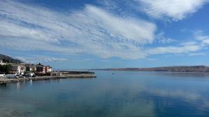 Photo de la galerie de l'établissement Apartmani Mate Vrban, à Karlobag