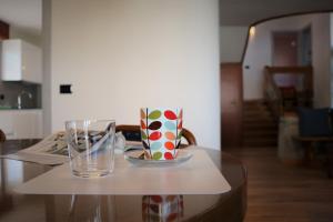 A seating area at Villa Ginny