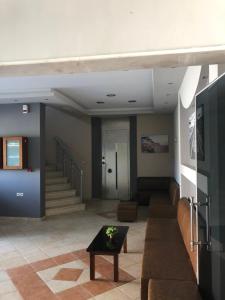 Телевизор и/или развлекательный центр в Villa Un bel posto Sea View