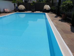 Bazén v ubytování Hotel Jasmin nebo v jeho okolí