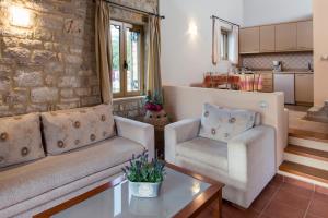 Posezení v ubytování Enastron Villas