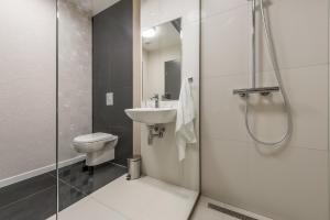 Koupelna v ubytování Sofia Boutique Hotel