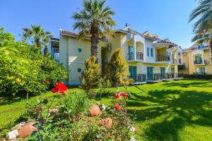 Zahrada ubytování Rebin Beach Hotel