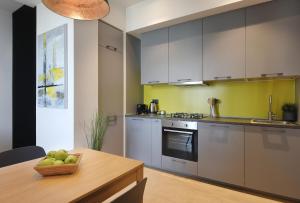 Kuchnia lub aneks kuchenny w obiekcie Lifestyle Apartments