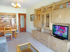 Kuchnia lub aneks kuchenny w obiekcie NEPTUNO GANDIA Primera Línea - Alquiler Familias