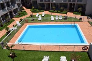 A view of the pool at APARTAMENTO MAGNIFIK or nearby