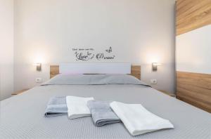 Postel nebo postele na pokoji v ubytování Apartment Sole