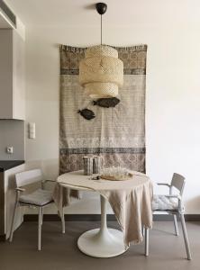 Posedenie v ubytovaní Apartamenty DECK Jurata