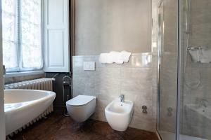 Koupelna v ubytování B&B Villa Rosalinda + 37 fotografií
