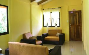 Gallery image of Hotel & Cabinas Nadine in Cahuita