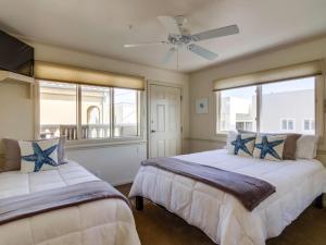 Luxury Penthouse with Elevator - Sleeps 10+ - Family Friendly Sun / Surf / Sand