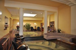 Lobbyn eller receptionsområdet på The Murray Hotel
