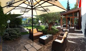 Taman di luar Hotel Ciclamino