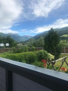 山景或在公寓看到的山景