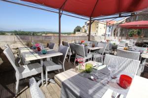 Gallery image of Logis Hotel Cara Sol in Elne