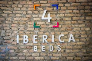 Certifikát, ocenenie alebo iný dokument vystavený v ubytovaní Ibericabeds Granada
