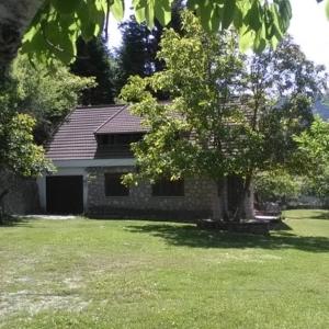 A garden outside Mikro Katafygio
